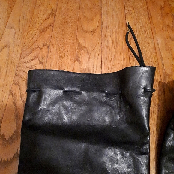 Designer boots - Picture 3 of 6